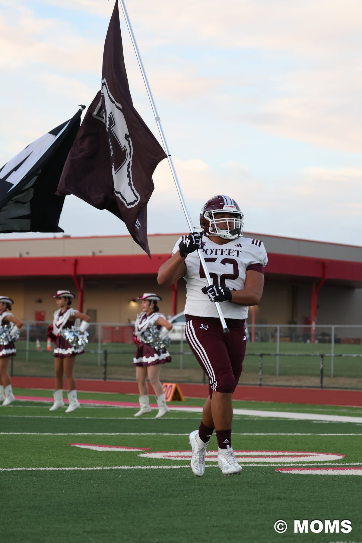 Indians vs Poteet - Football
