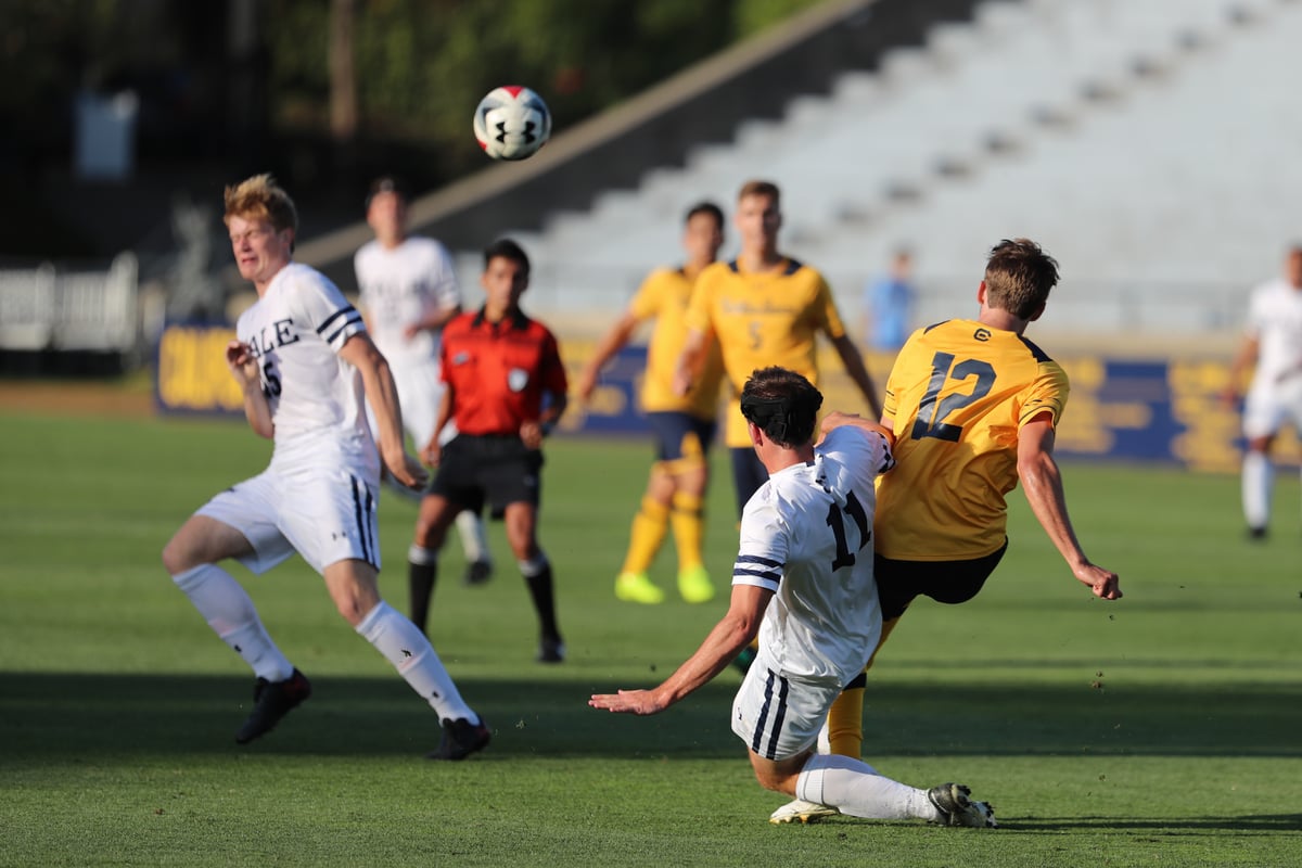 2017-09-15 MSOC: Cal Men's Soccer vs Yale (Al Sermeno)