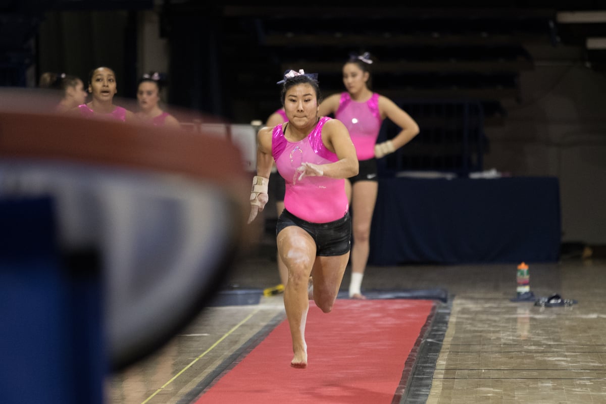 2017-02-10 WGYM: Cal Women's Gymnastics vs Arizona (Al Sermeno)