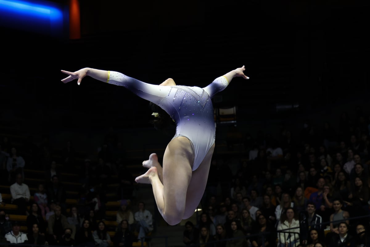 2023-01-28 WGYM: Cal Womens Gymnastics vs Stanford (Al Sermeno)