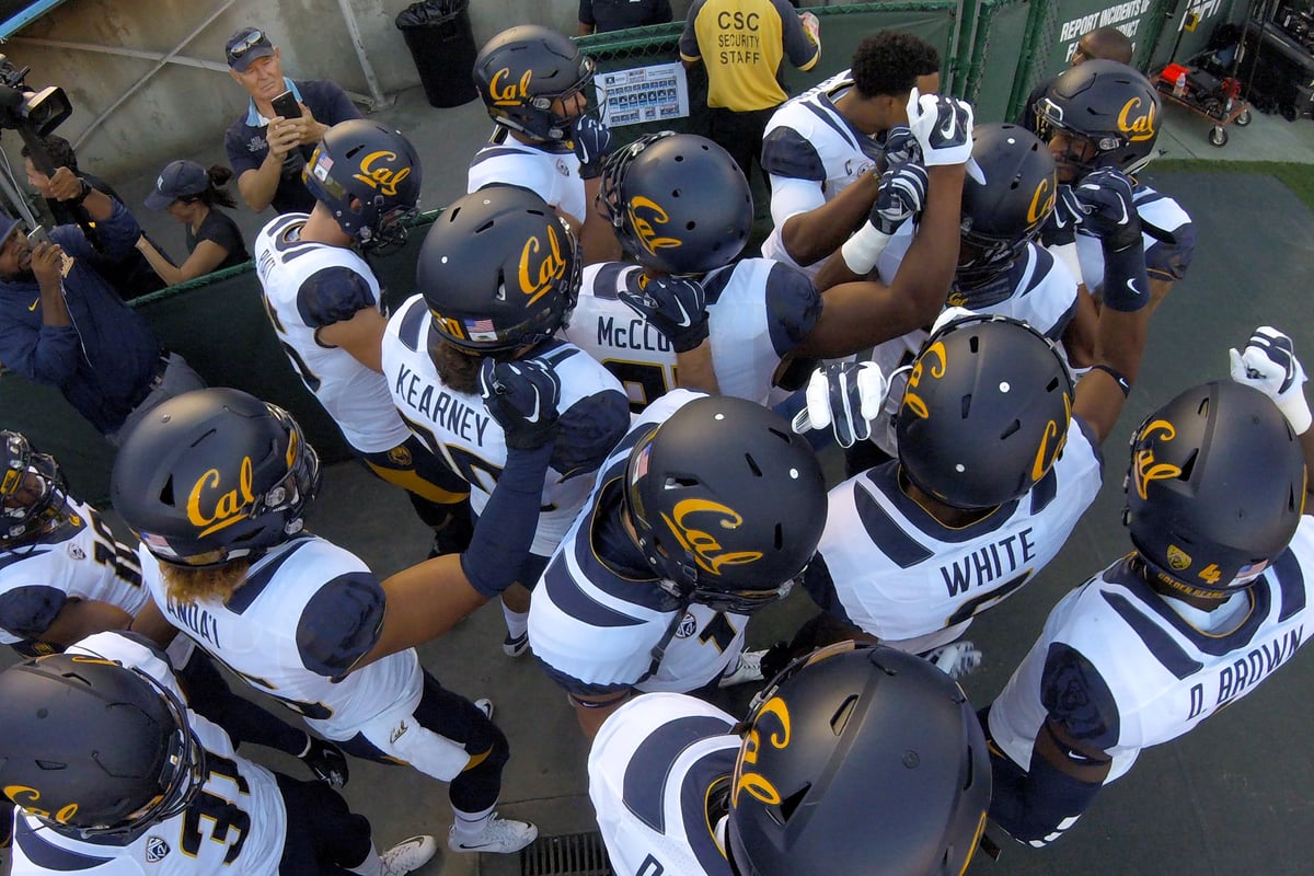 2015-10-22 FB: Cal Football vs UCLA (Al Sermeno)