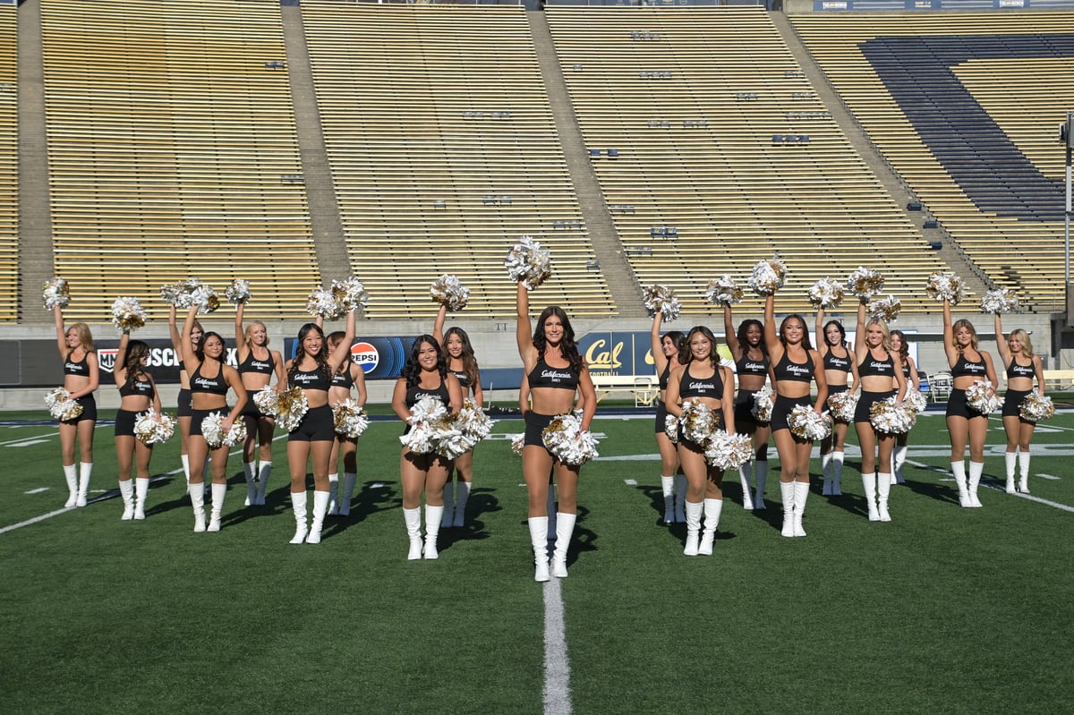 Cal spirit @ Cal vs. Wake Forest football (Madsen)
