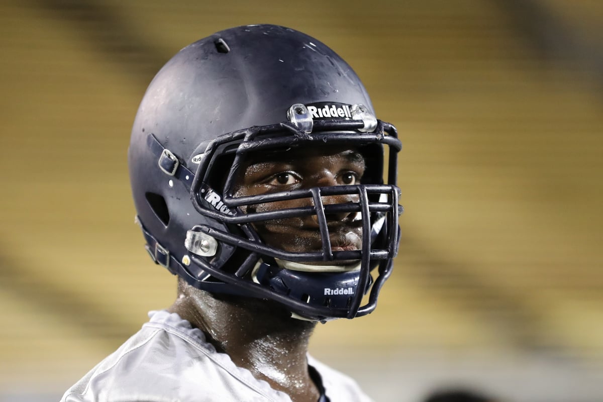 2016-11-18 FB: Cal Football Practice (Al Sermeno)