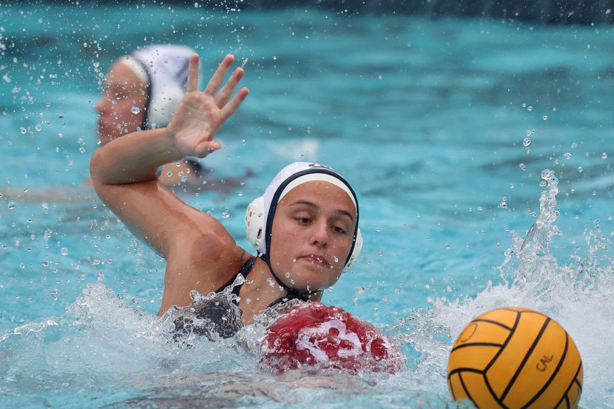 2023-01-29 WPOLO: Cal Women's Water Polo vs Stanford (Al Sermeno)