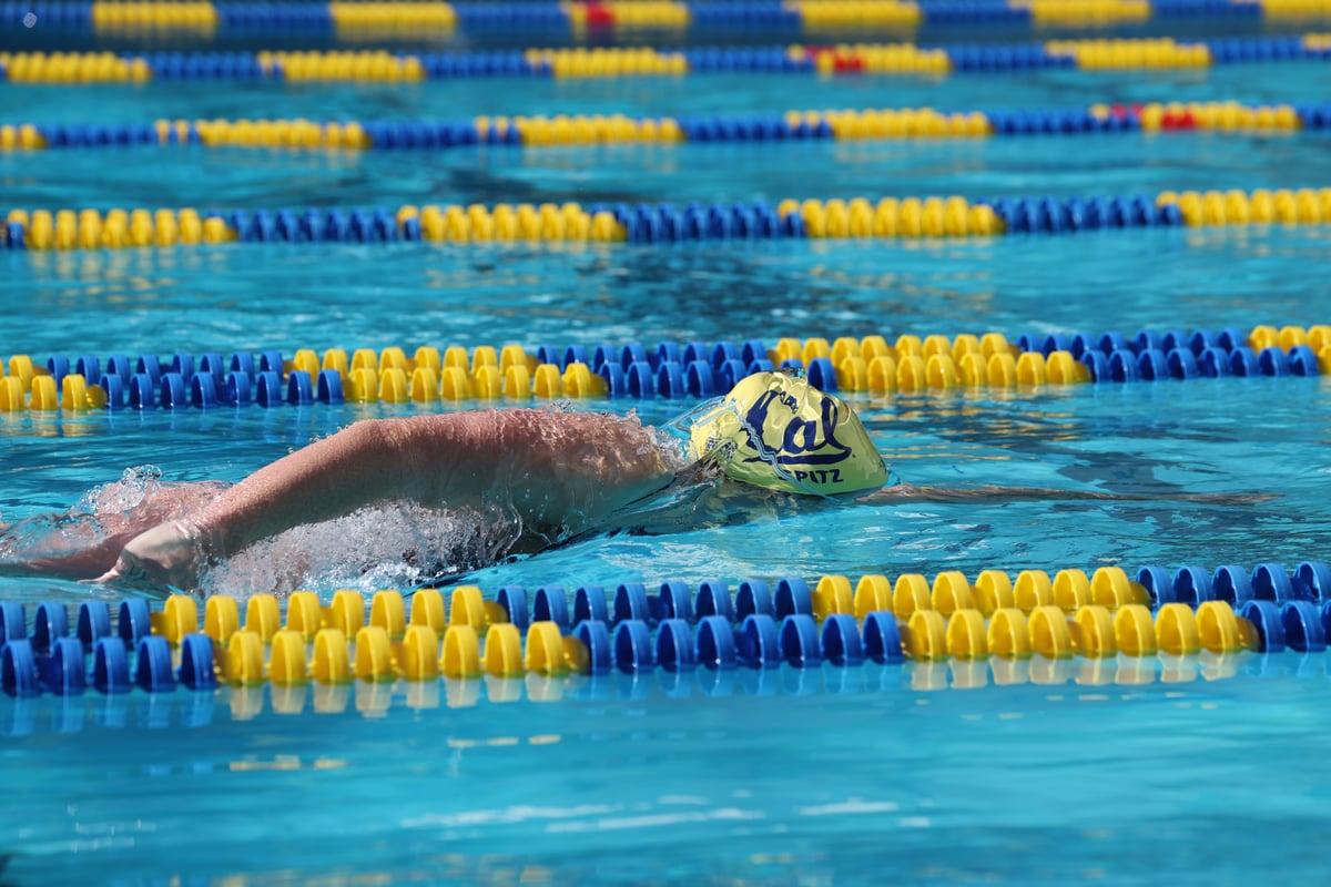 2023-01-28 WSWIM: Cal Women's Swimming vs UCLA (Al Sermeno)