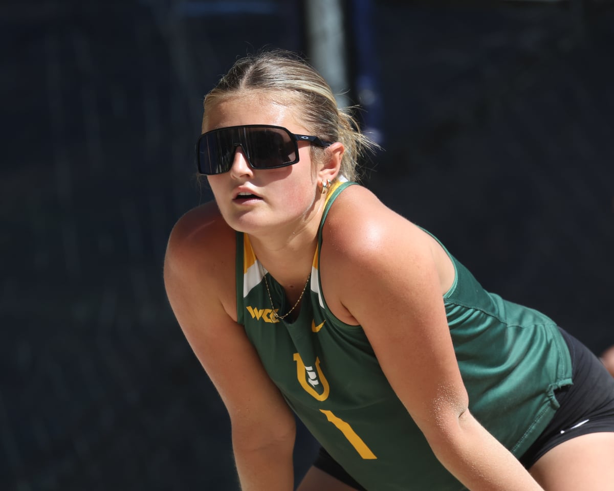 BVOL: Cal Beach Volleyball vs USF